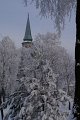Kościół parafilany w Paszkówce zimą (2)